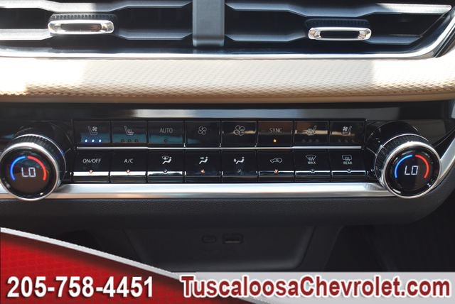 New 2026 Chevrolet Equinox ACTIV w/ Convenience Package III FWD image 30