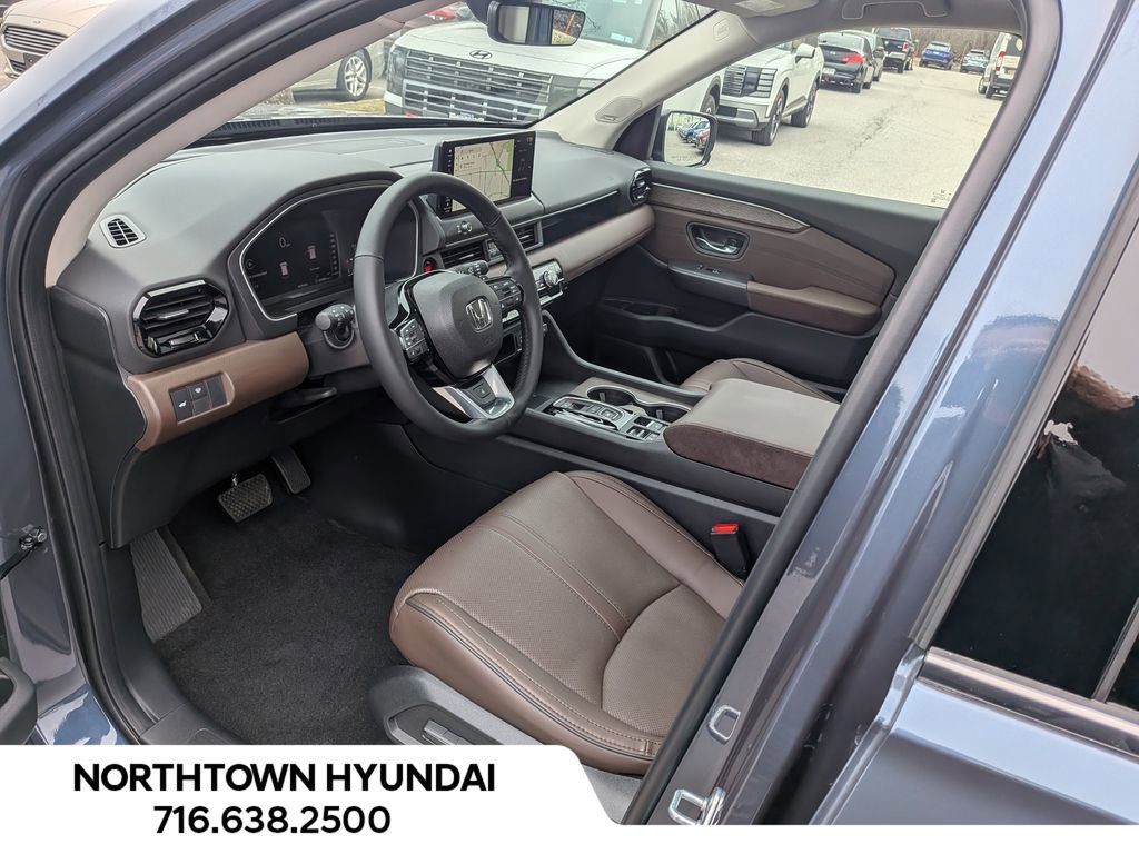 Used 2026 Honda Pilot Elite image 12