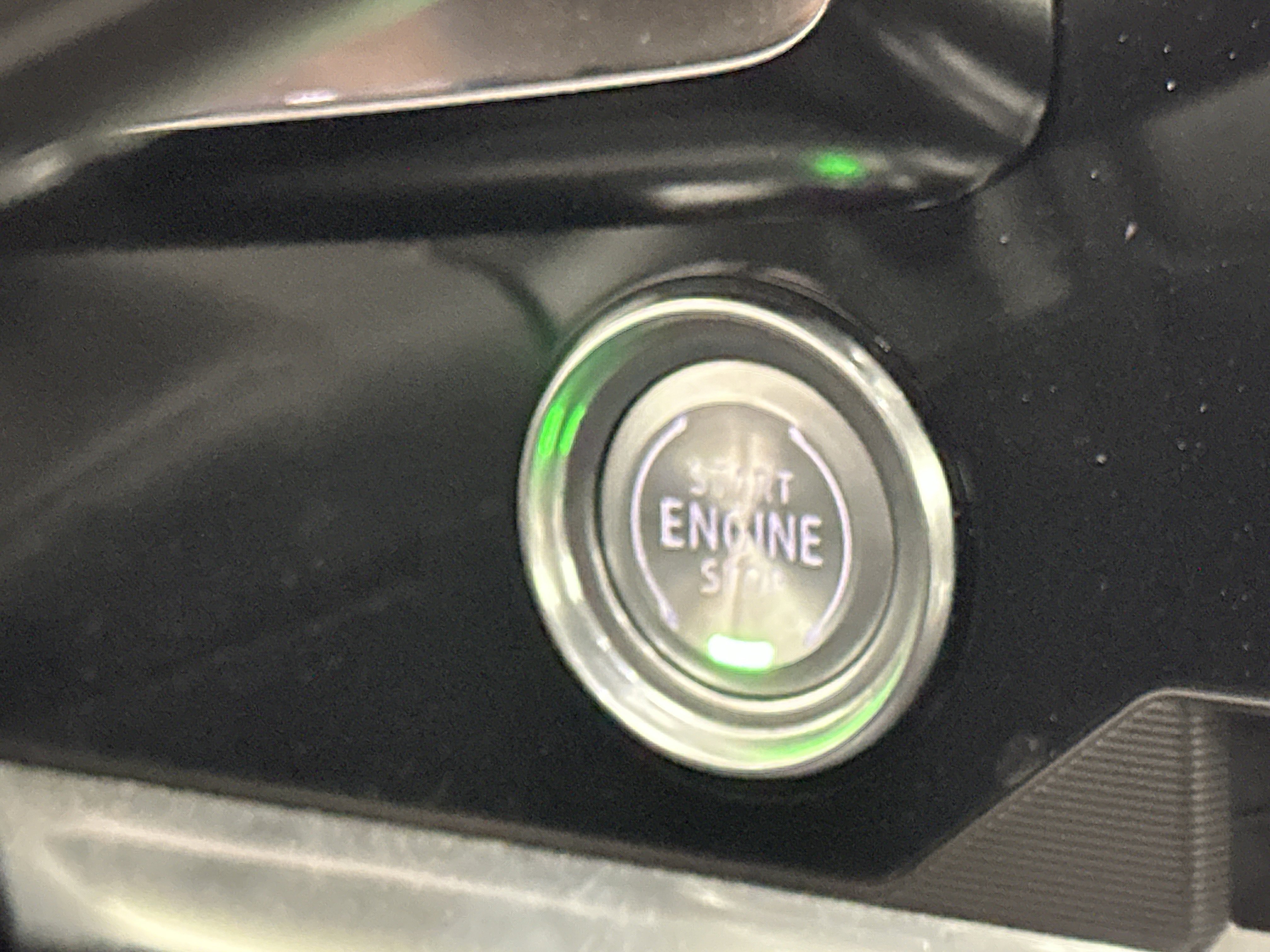 Used 2022 Chevrolet Corvette Stingray Coupe w/ Z51 Performance Package image 26