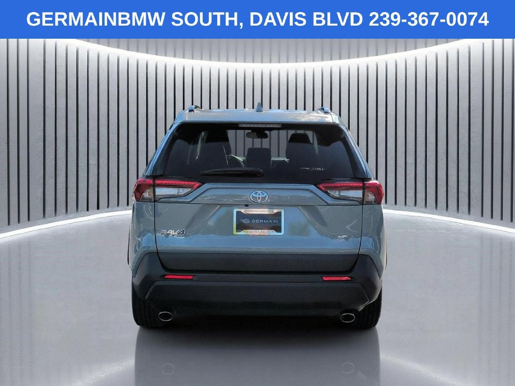 Used 2021 Toyota RAV4 XLE Premium FWD image 6