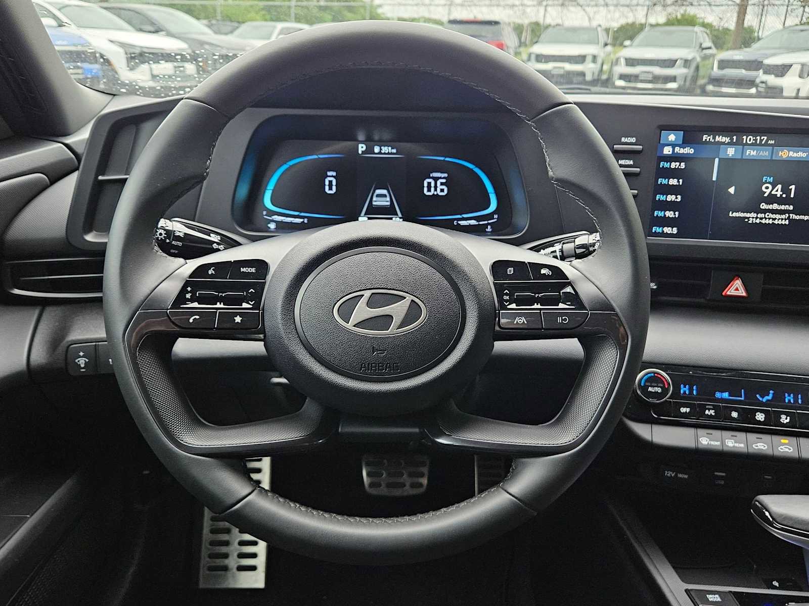 Used 2025 Hyundai Elantra Sport FWD image 21