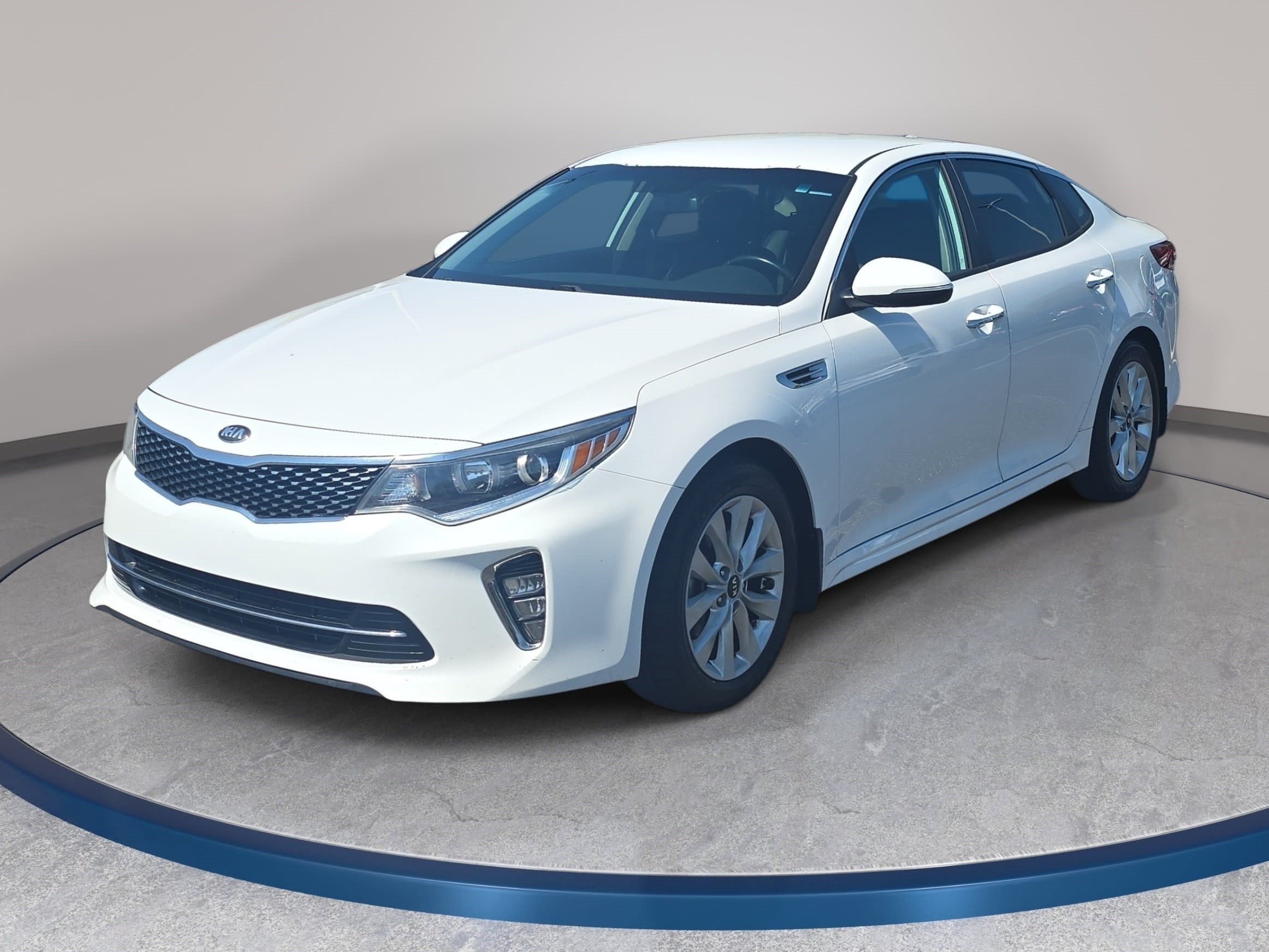 Used 2018 Kia Optima S