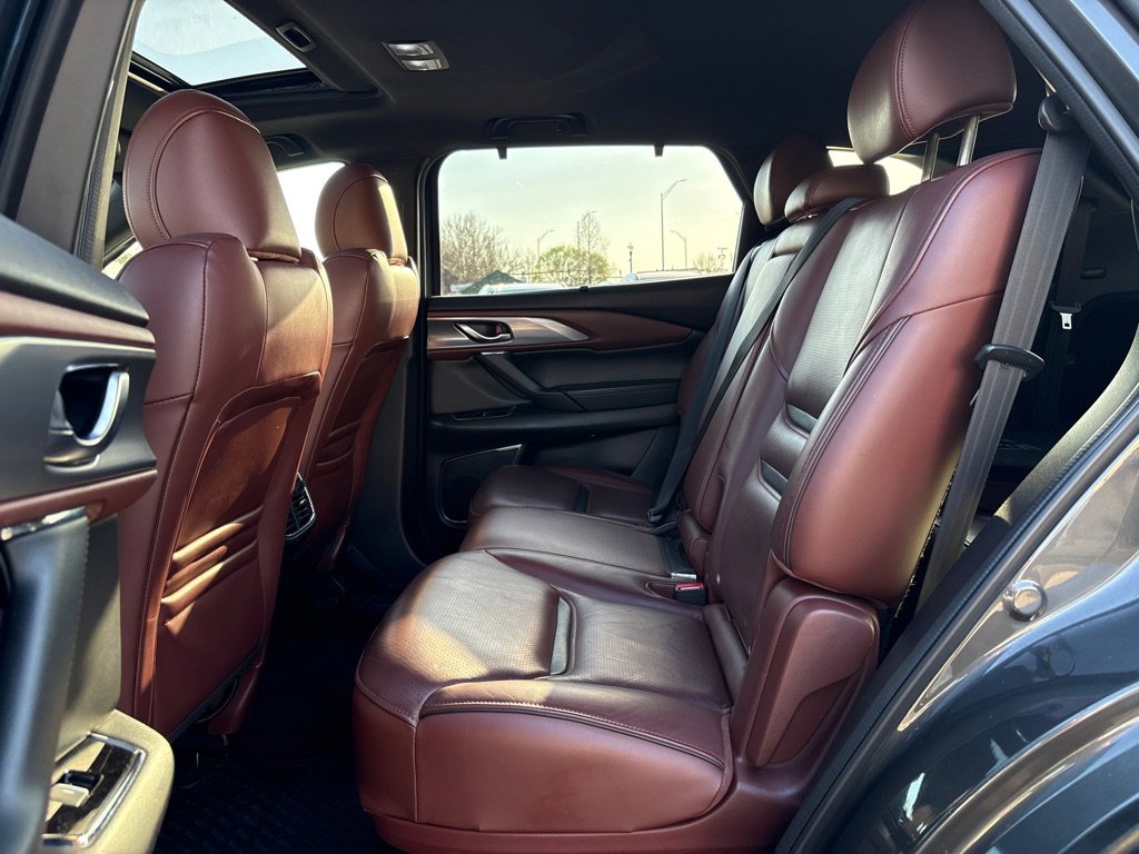 Used 2018 MAZDA CX-9 Signature image 13