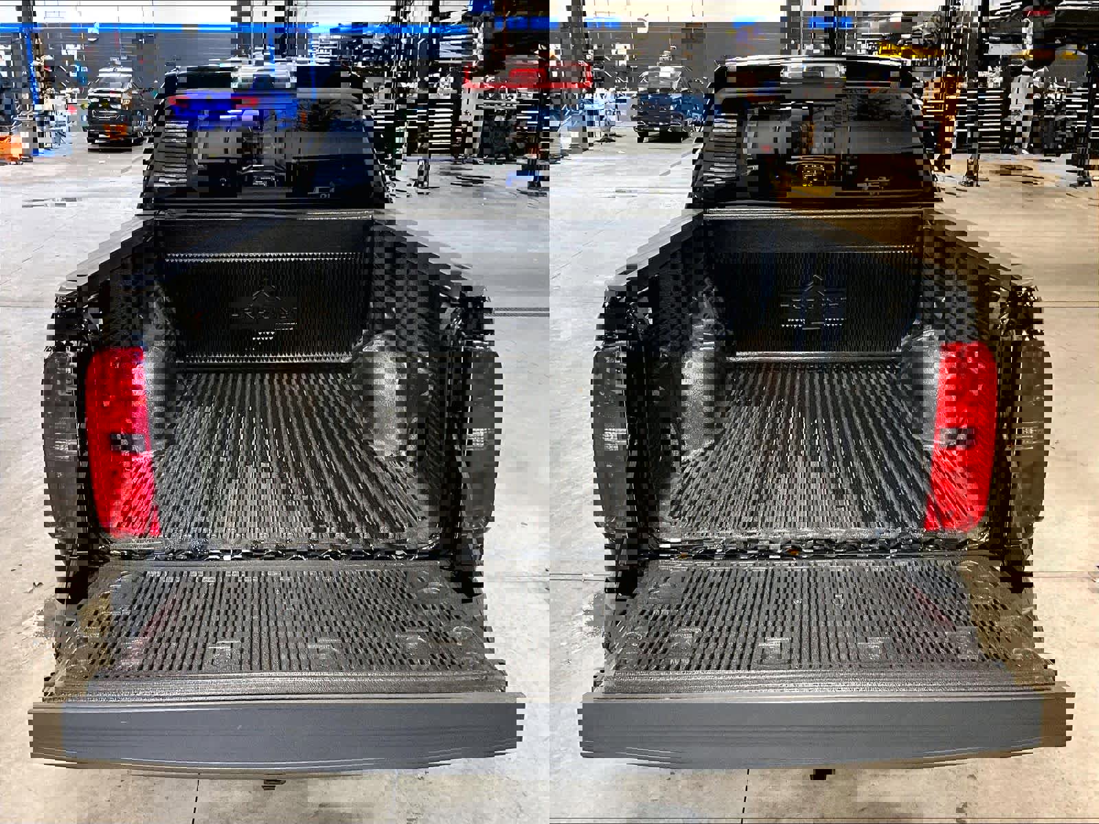 Used 2021 Chevrolet Colorado LT w/ LT Convenience Package image 32