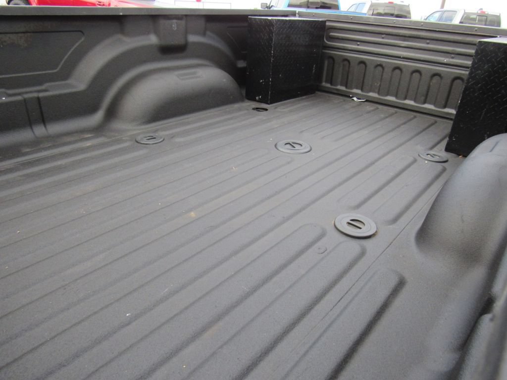 Used 2026 RAM 2500 Tradesman w/ Chrome Appearance Group AWD/4WD image 18