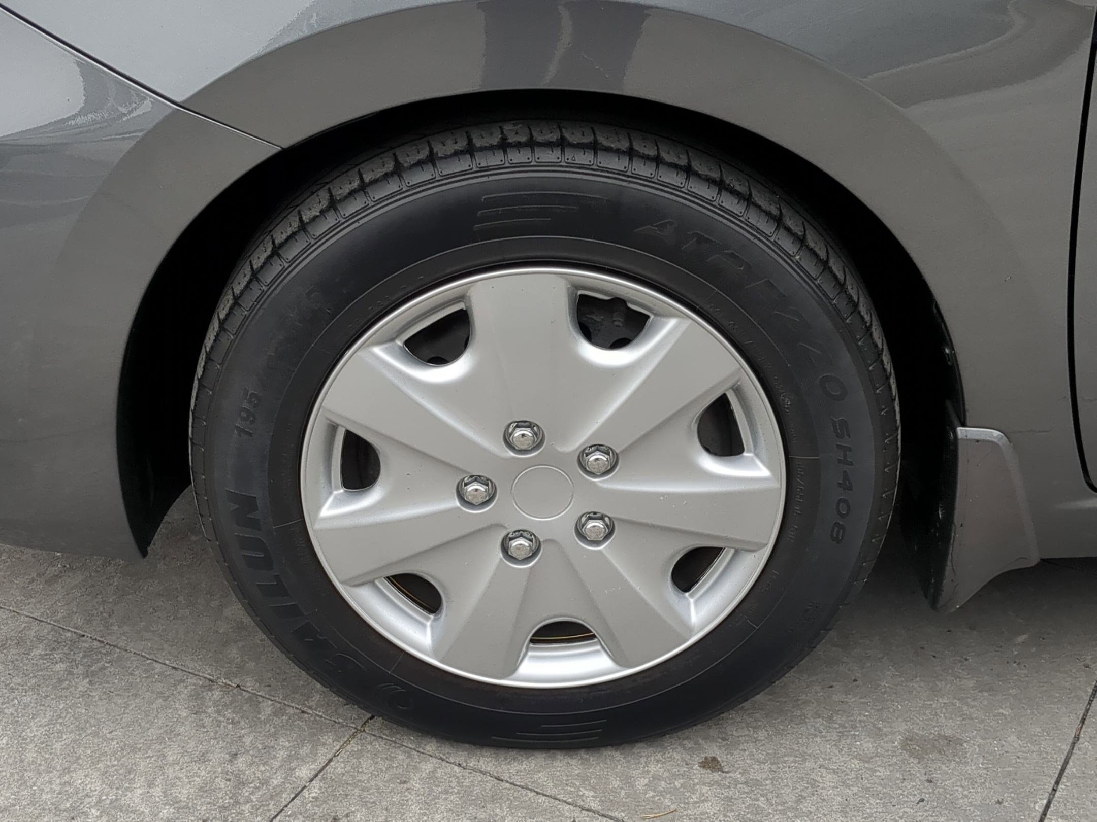 Used 2024 Nissan Versa S w/ Trunk Package image 12