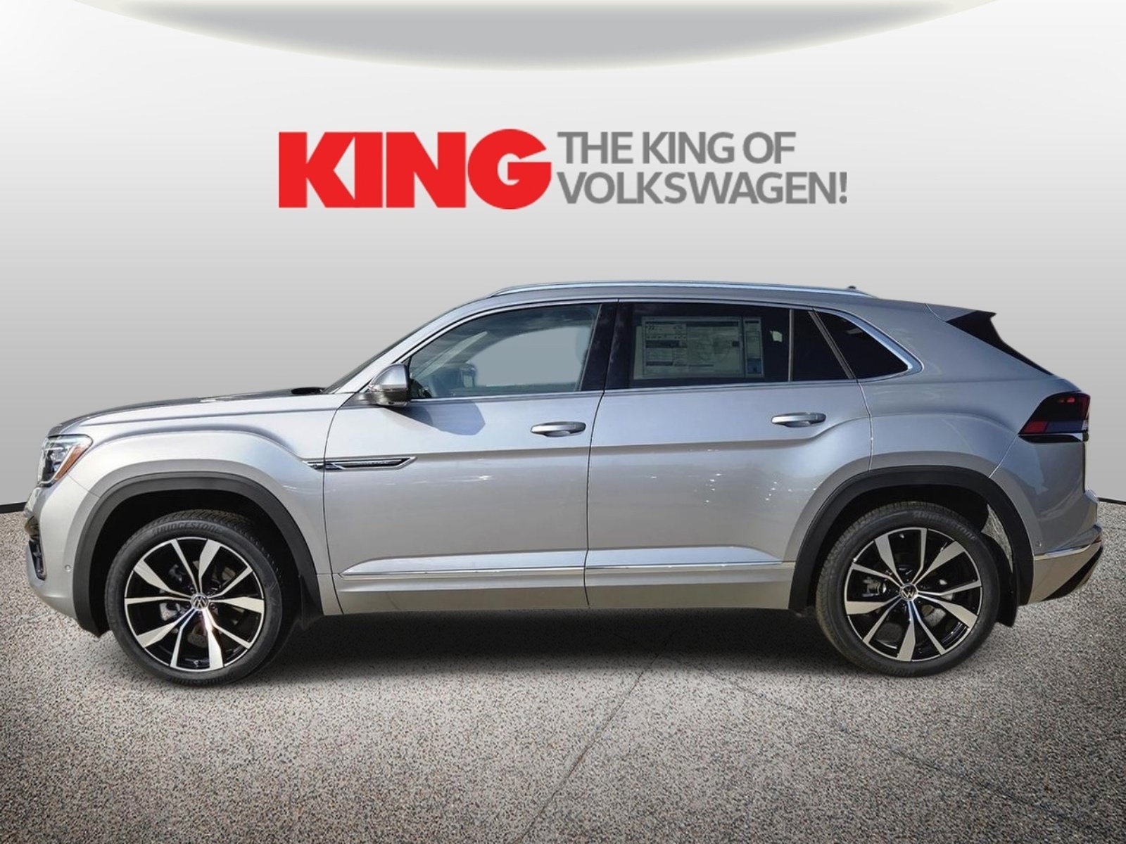 New 2026 Volkswagen Atlas Cross Sport SEL Premium R-Line AWD/4WD image 6