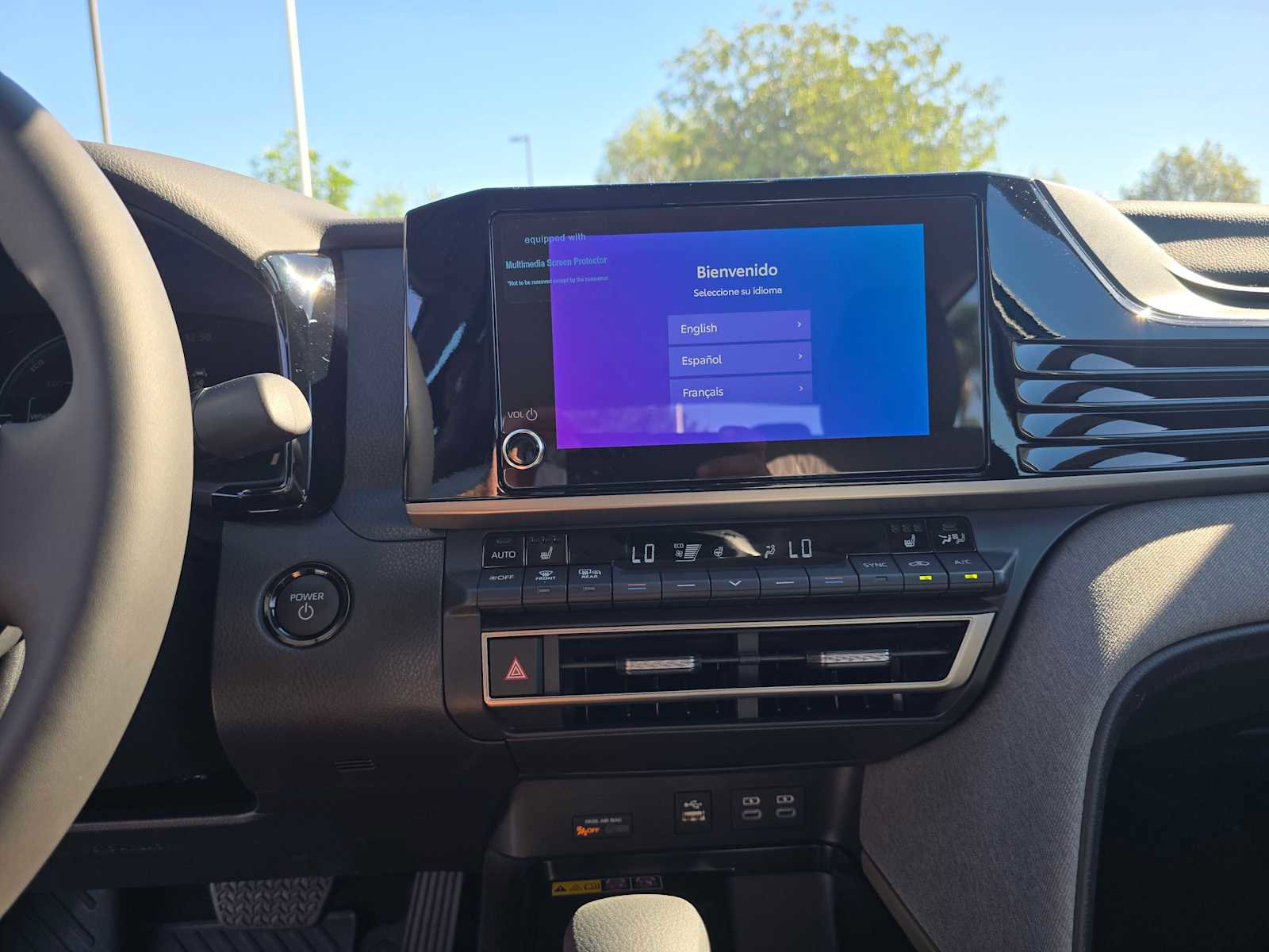 Used 2025 Toyota Camry LE image 27