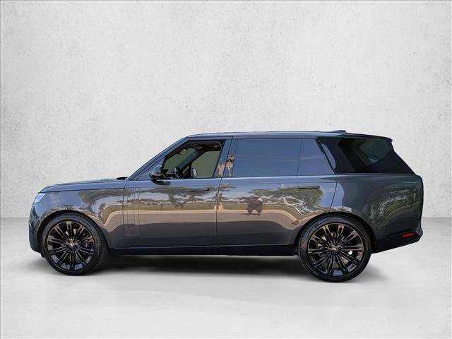 Certified 2024 Land Rover Range Rover Long Wheelbase SE image 9