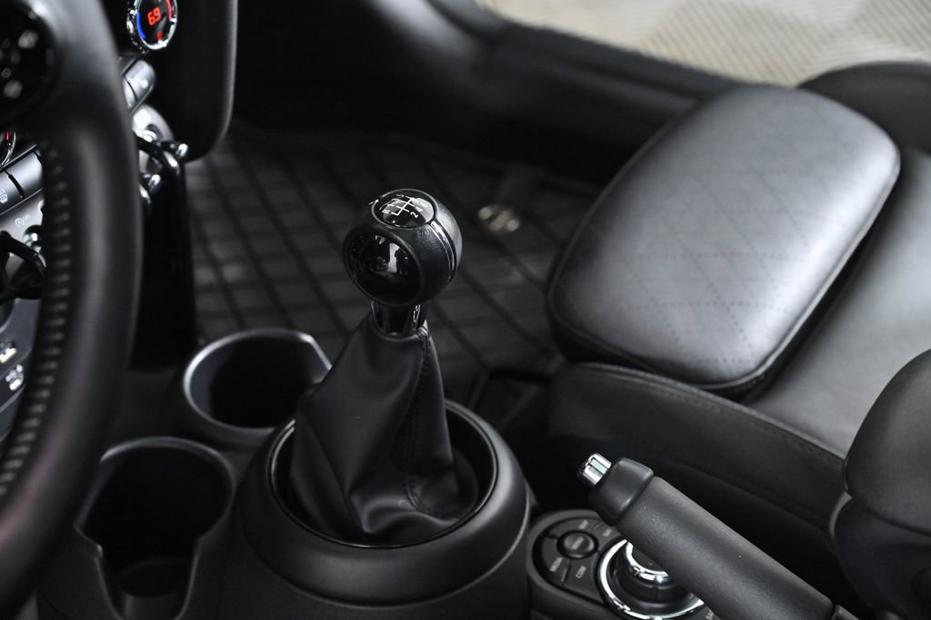 Used 2022 MINI Cooper S image 21