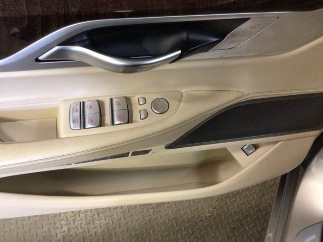 Used 2018 BMW 740i RWD image 21