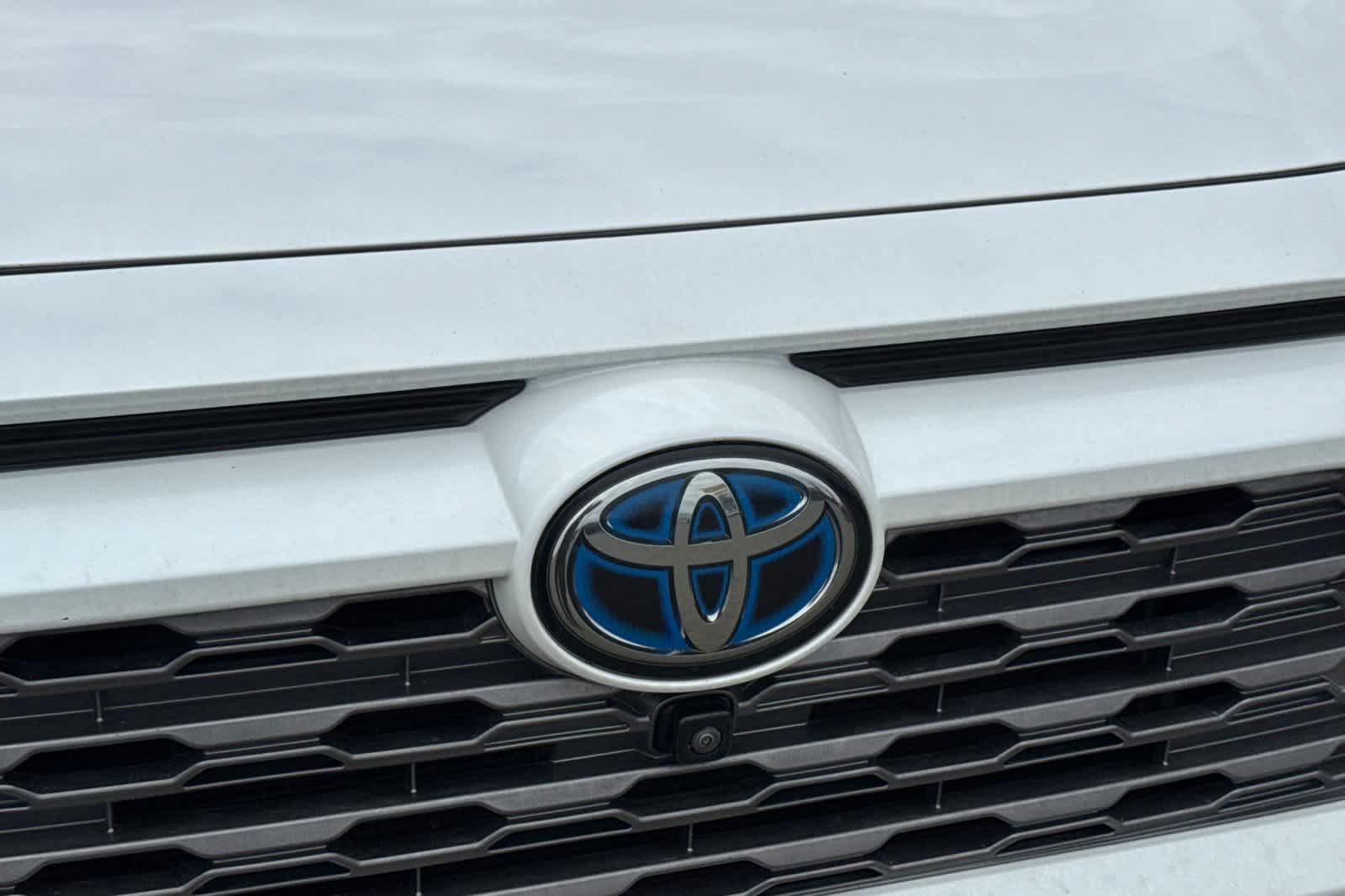 Used 2023 Toyota RAV4 Limited AWD/4WD image 16