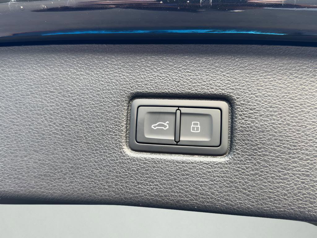 New 2026 Audi Q7 3.0T Premium Plus AWD/4WD image 42