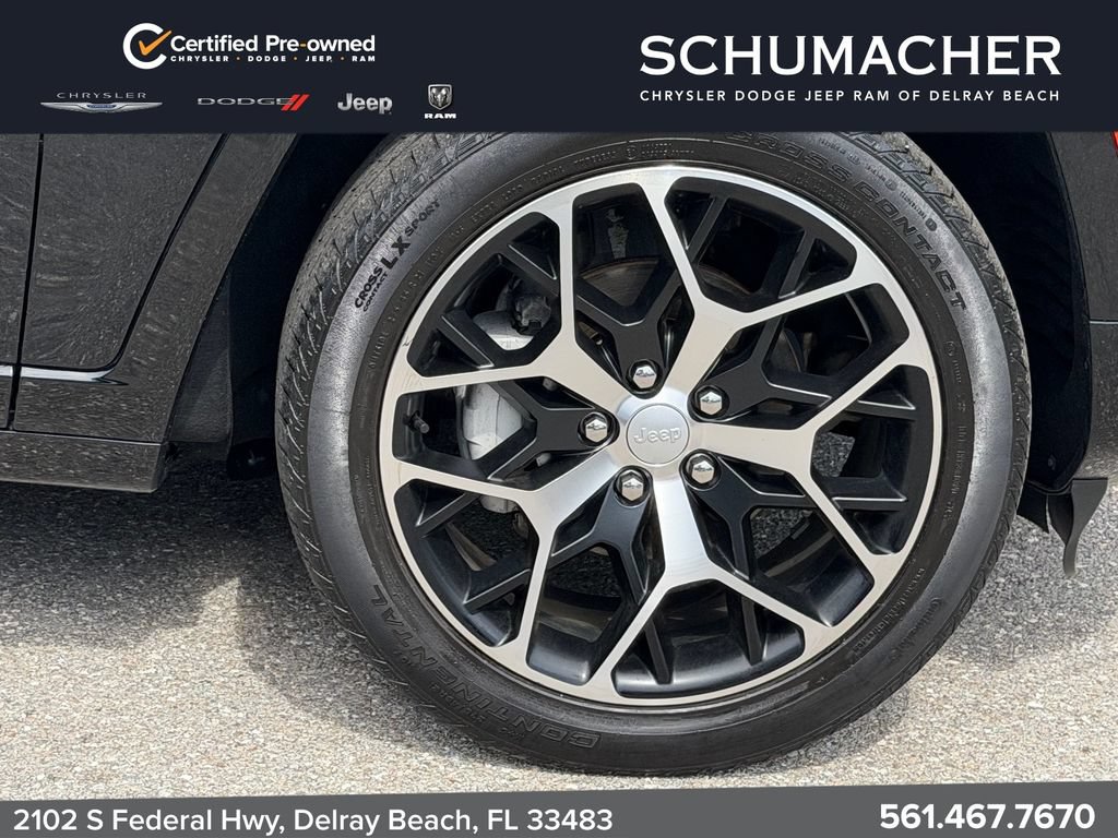 Certified 2023 Jeep Grand Cherokee Summit AWD/4WD image 9