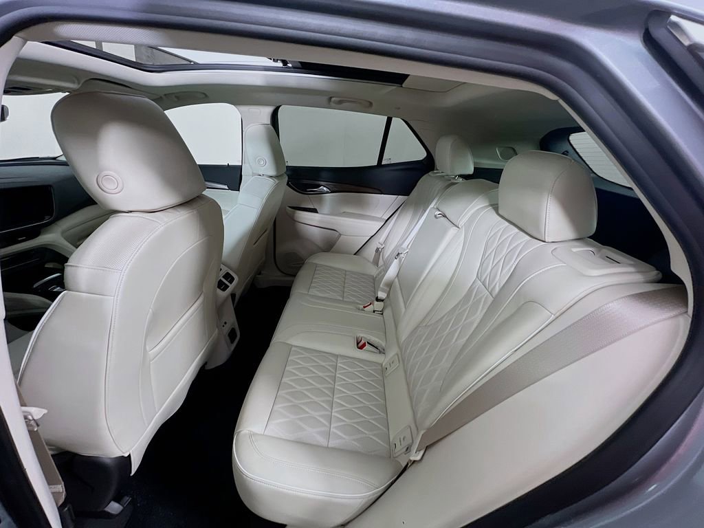 Certified 2023 Buick Envision Avenir AWD/4WD image 25
