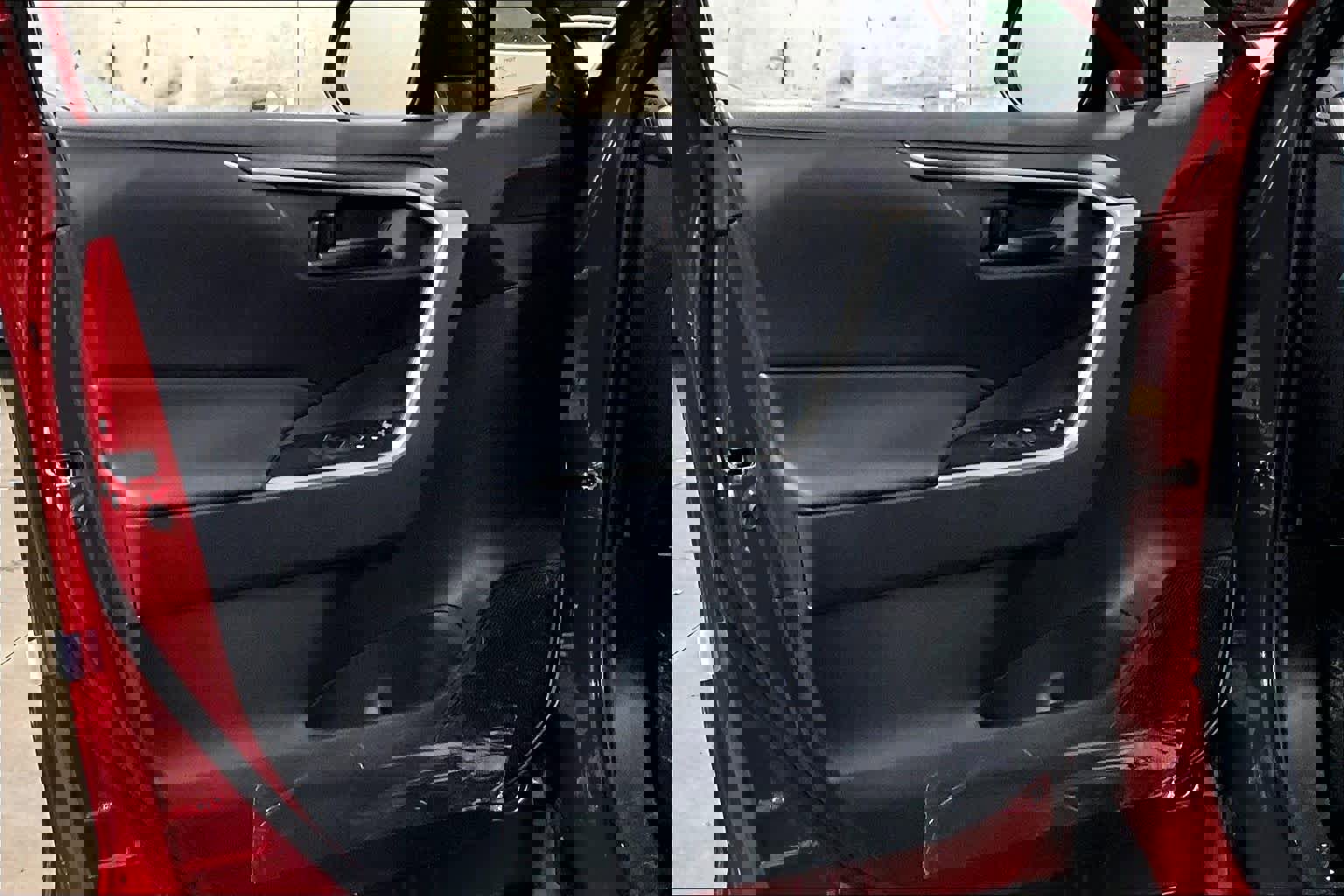 New 2025 Toyota RAV4 LE image 10