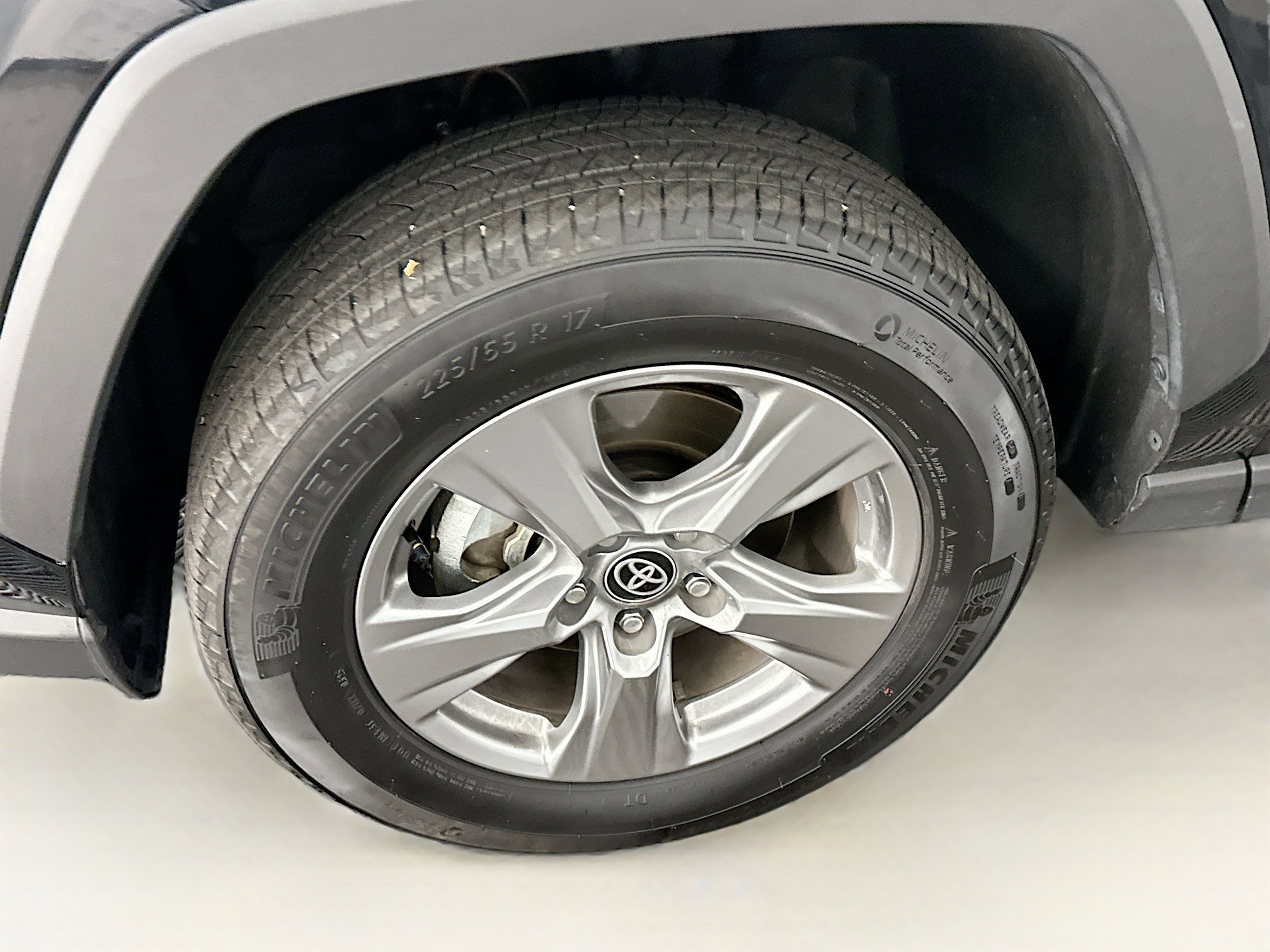 Used 2025 Toyota RAV4 LE image 11