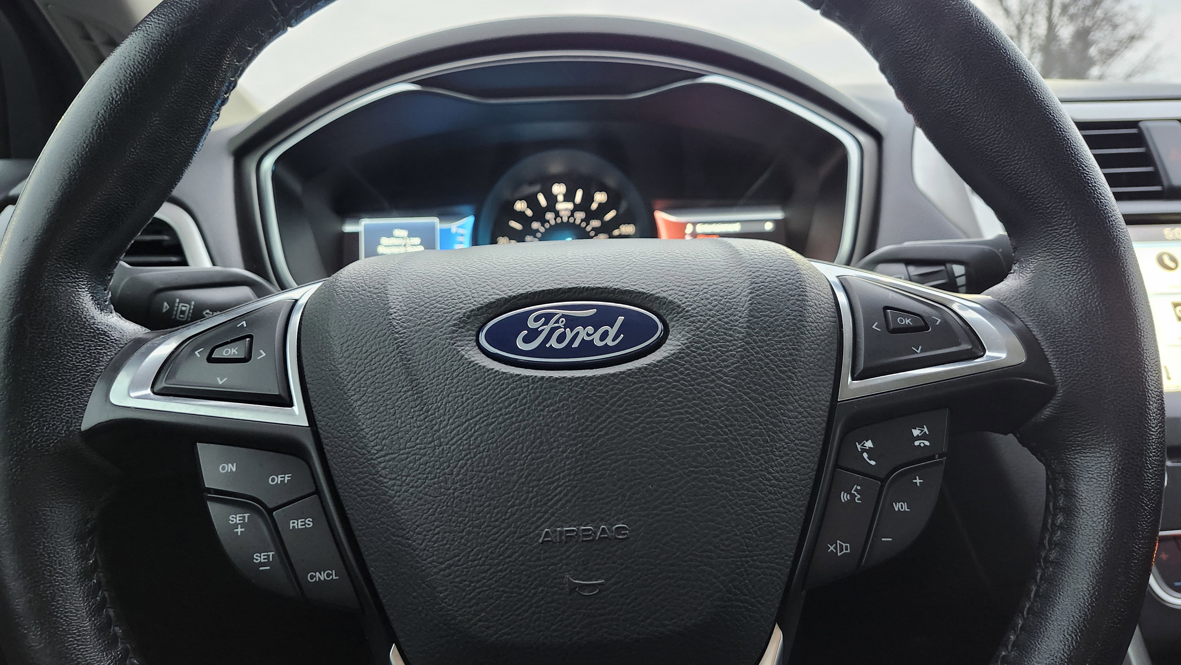 Used 2018 Ford Fusion Energi SE image 28