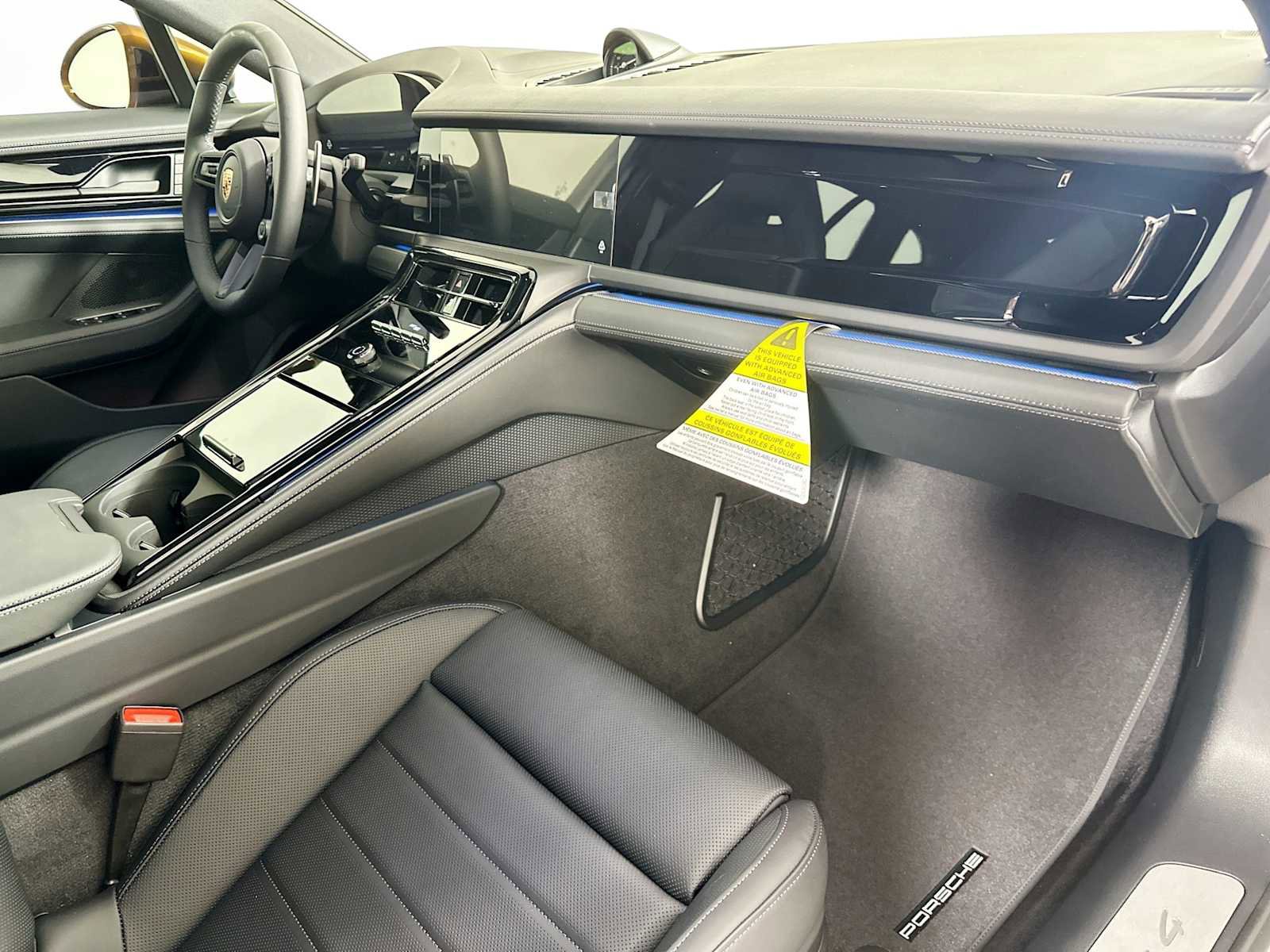 New 2025 Porsche Panamera 4 image 30