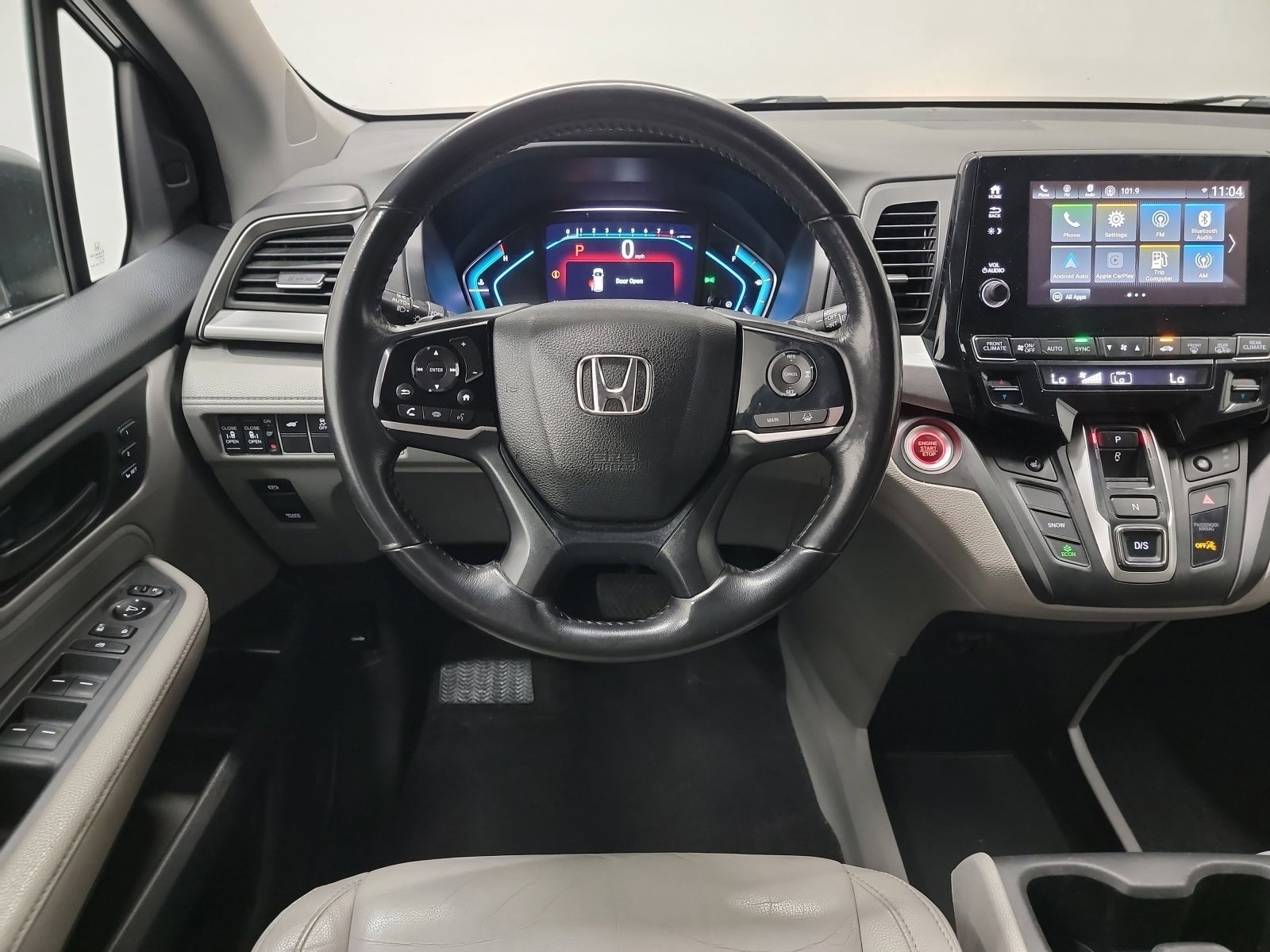 Used 2018 Honda Odyssey EX-L image 16