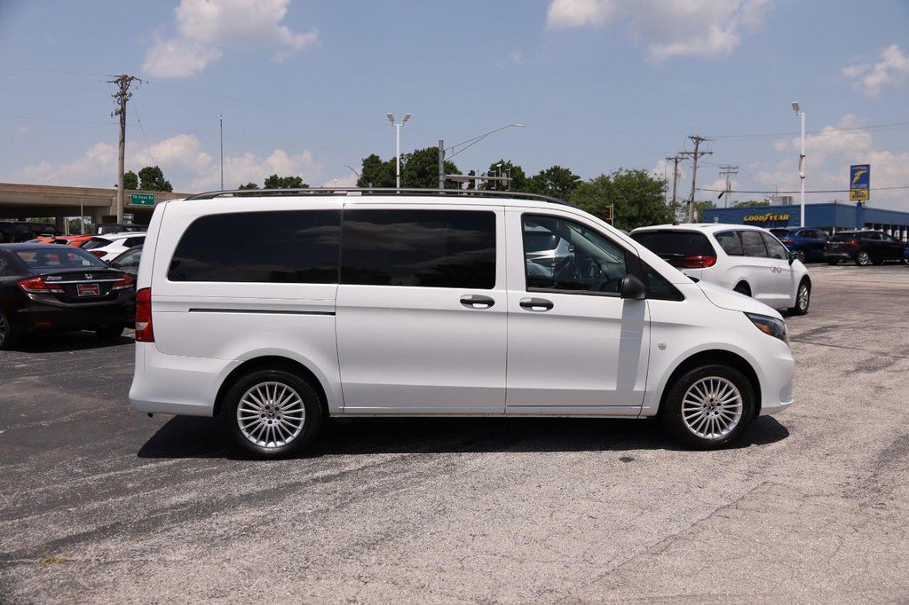 Used 2023 Mercedes-Benz Metris Passenger image 5