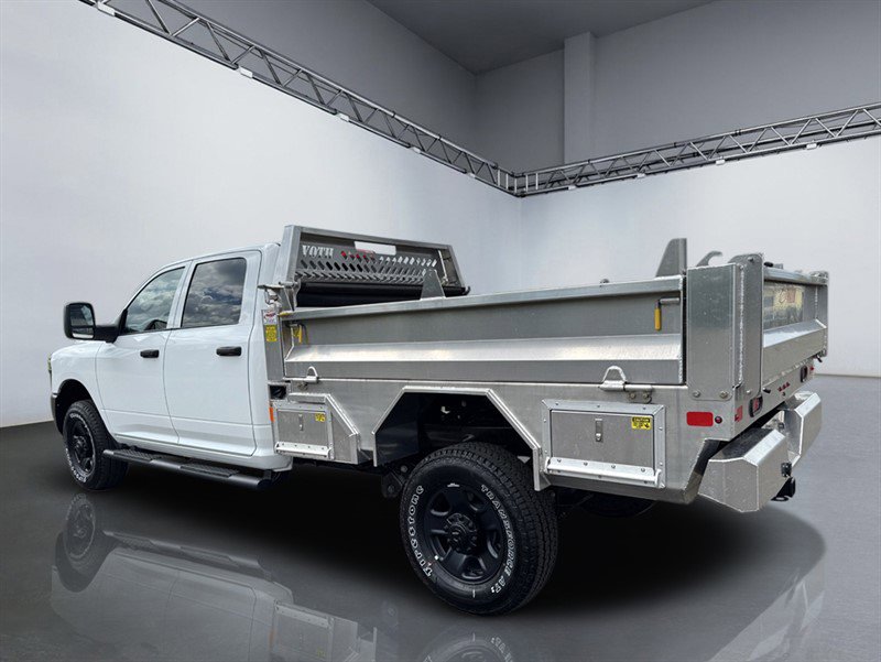 Used 2025 RAM 2500 Tradesman AWD/4WD image 6