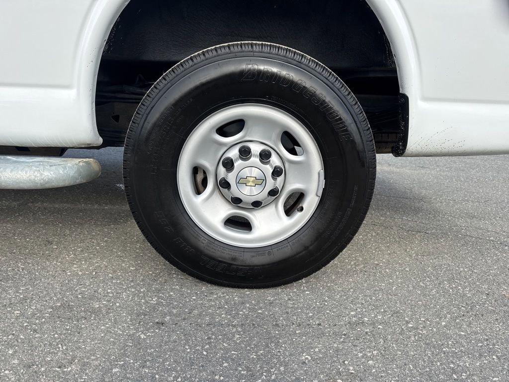 Used 2023 Chevrolet Express 2500 Work Van w/ Driver Convenience Package image 22