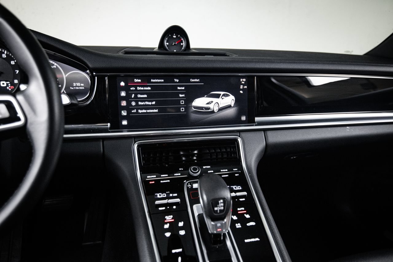 Certified 2023 Porsche Panamera image 19