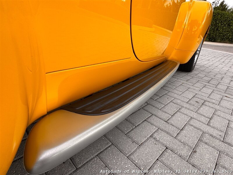 Used 2005 Chevrolet SSR w/ Preferred Equipment Group RWD image 38