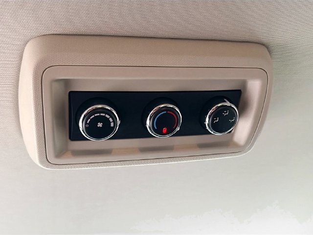 Used 2017 Dodge Grand Caravan SE FWD image 25