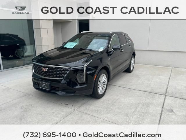 Used 2024 Cadillac XT4 Luxury w/ Cold Weather Package