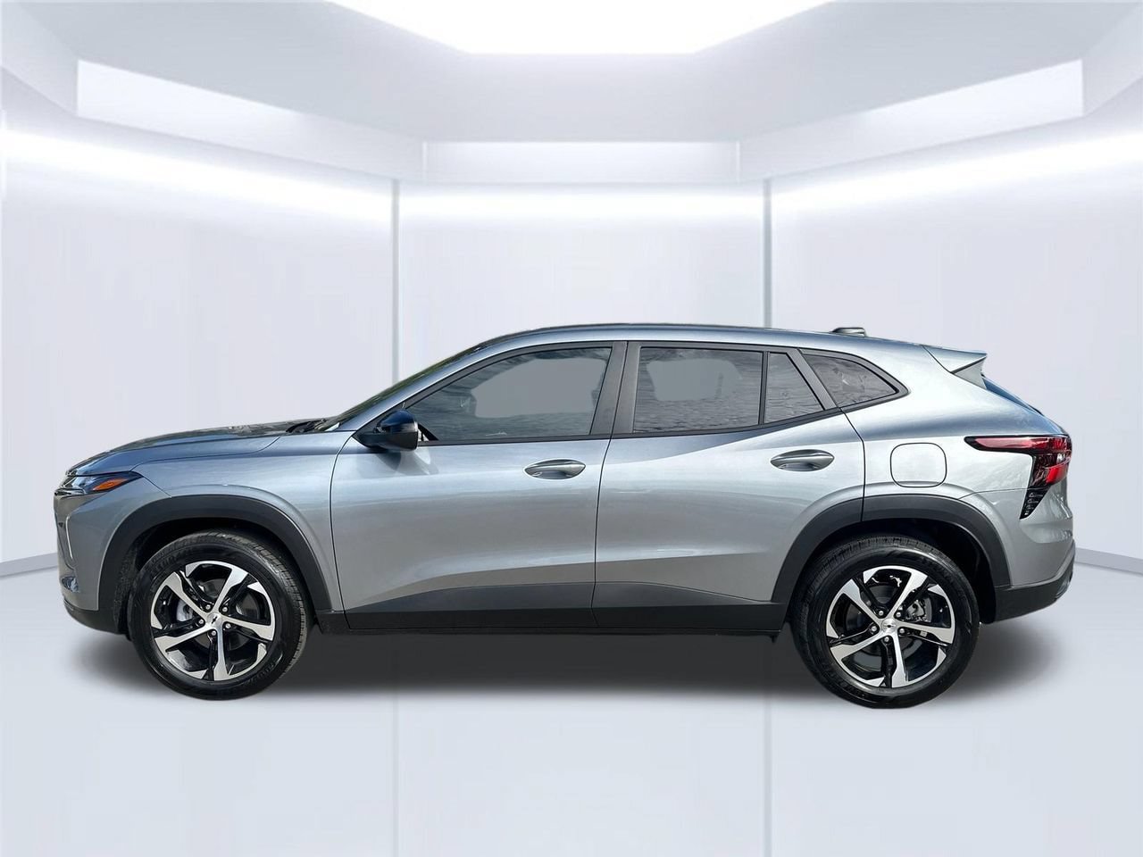 New 2026 Chevrolet Trax RS w/ Sunroof Package FWD image 2