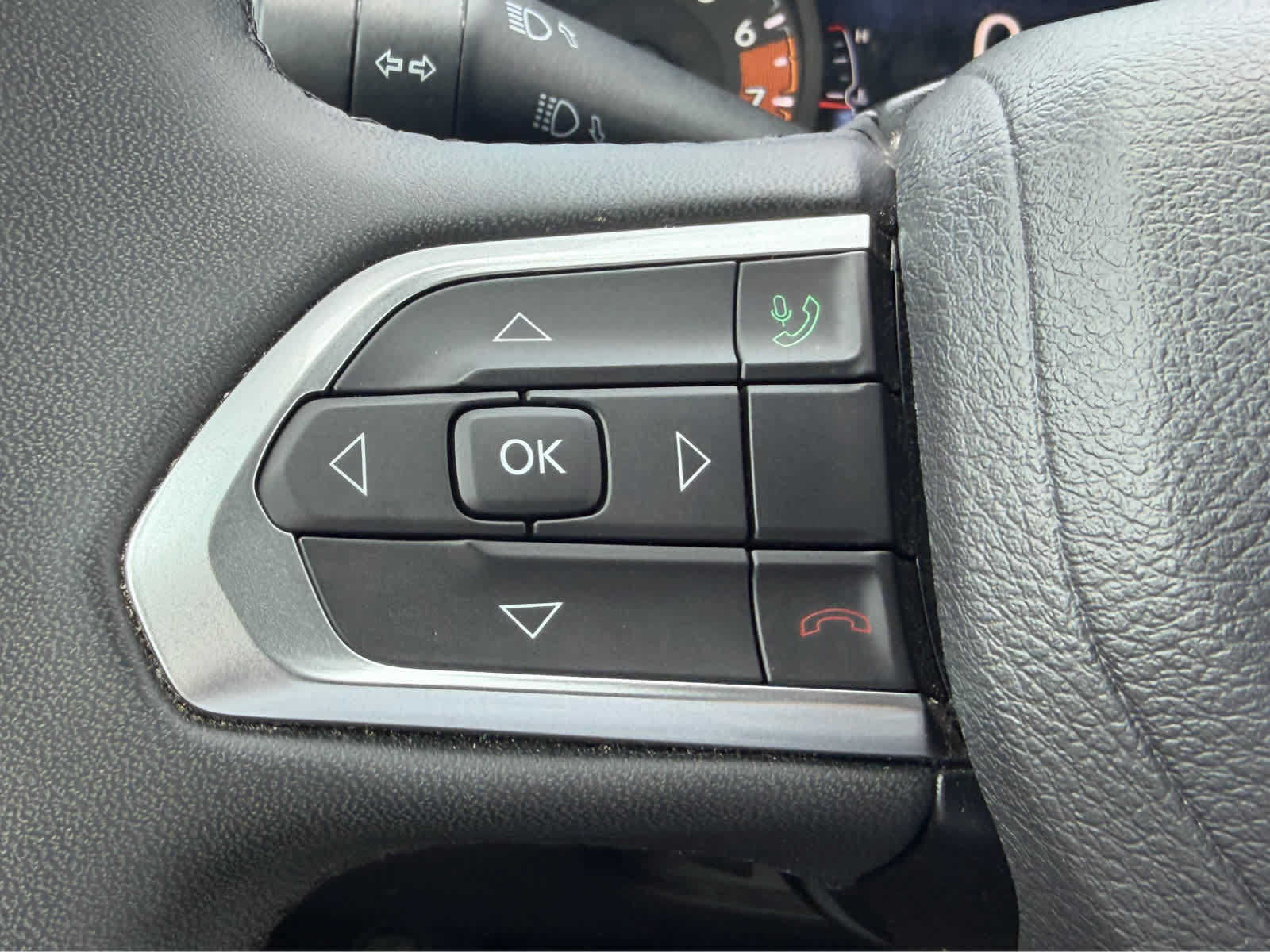 Used 2024 Jeep Compass Latitude AWD/4WD image 24