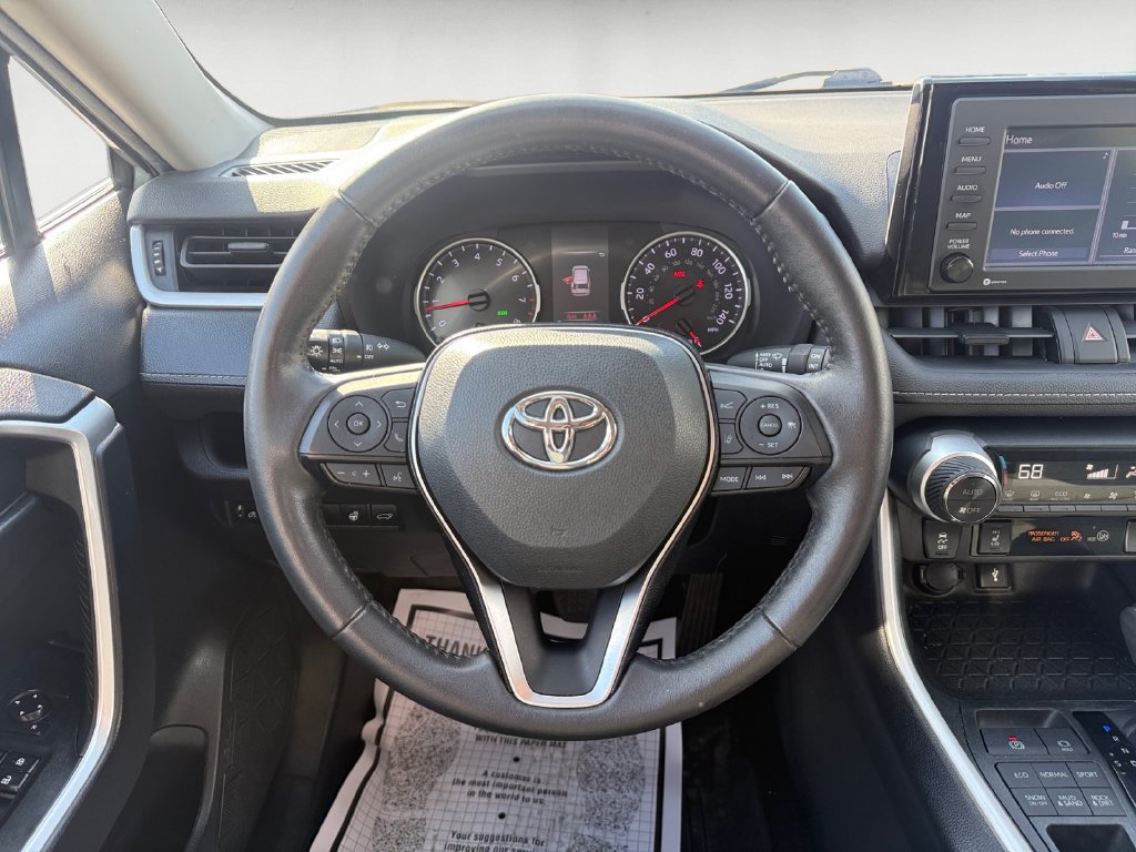 Used 2021 Toyota RAV4 XLE w/ Convenience Package AWD/4WD image 13
