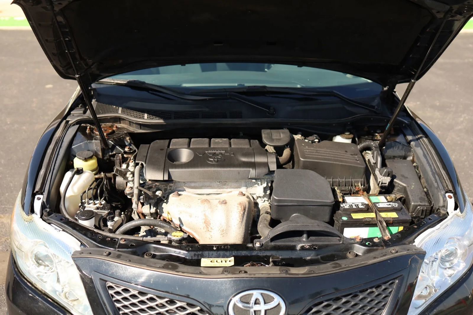 Used 2011 Toyota Camry SE image 40