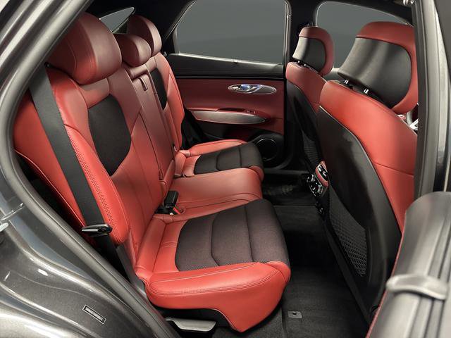 Used 2024 Genesis GV70 2.5T w/ Sport Prestige Package image 31