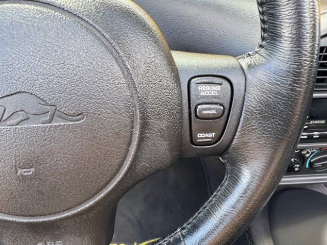 Used 1999 Plymouth Prowler RWD image 24