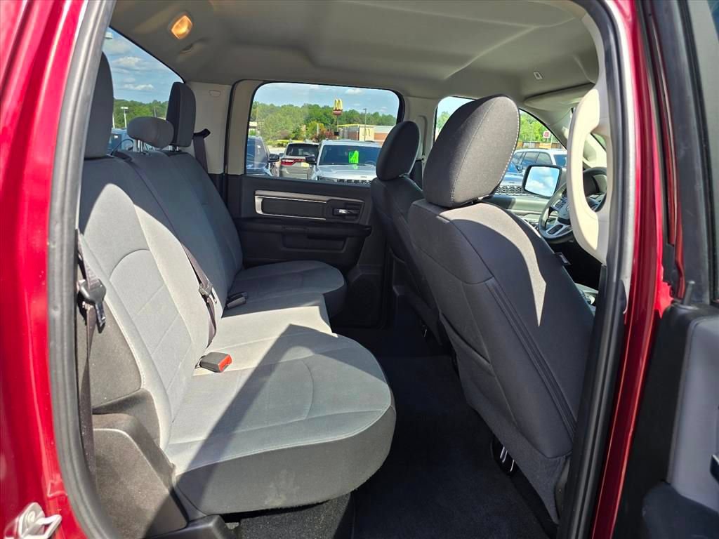 Used 2021 RAM 1500 Classic SLT AWD/4WD image 11