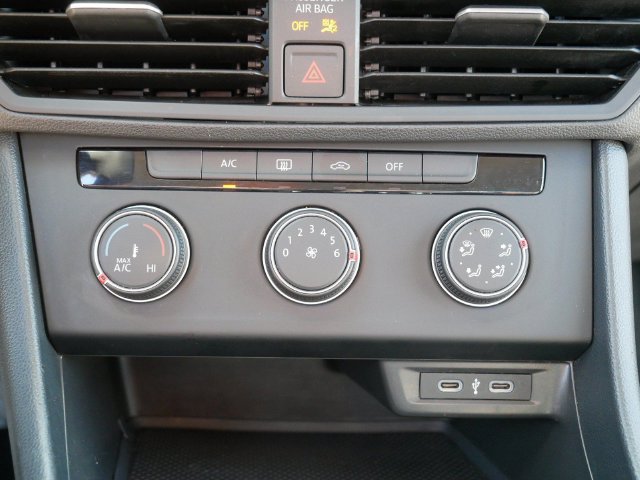 Certified 2024 Volkswagen Jetta S FWD image 30