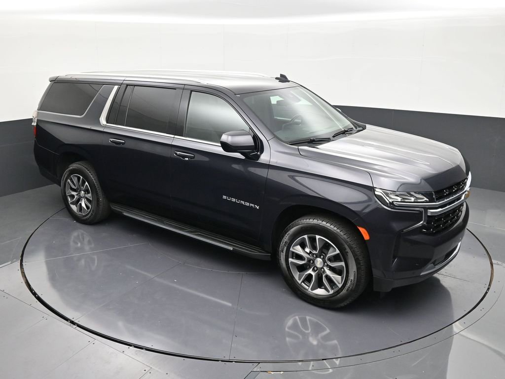 Used 2023 Chevrolet Suburban LS image 18