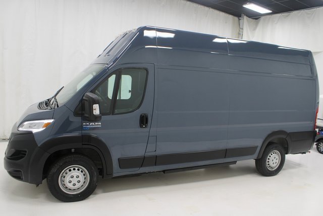 Used 2024 RAM ProMaster 3500 image 2