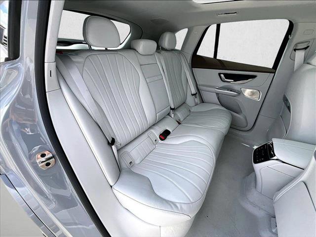 New 2026 Mercedes-Benz EQE 320+ SUV image 28