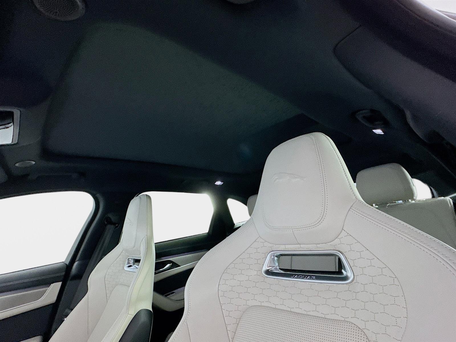 New 2026 Jaguar F-PACE R-Dynamic S AWD/4WD image 13