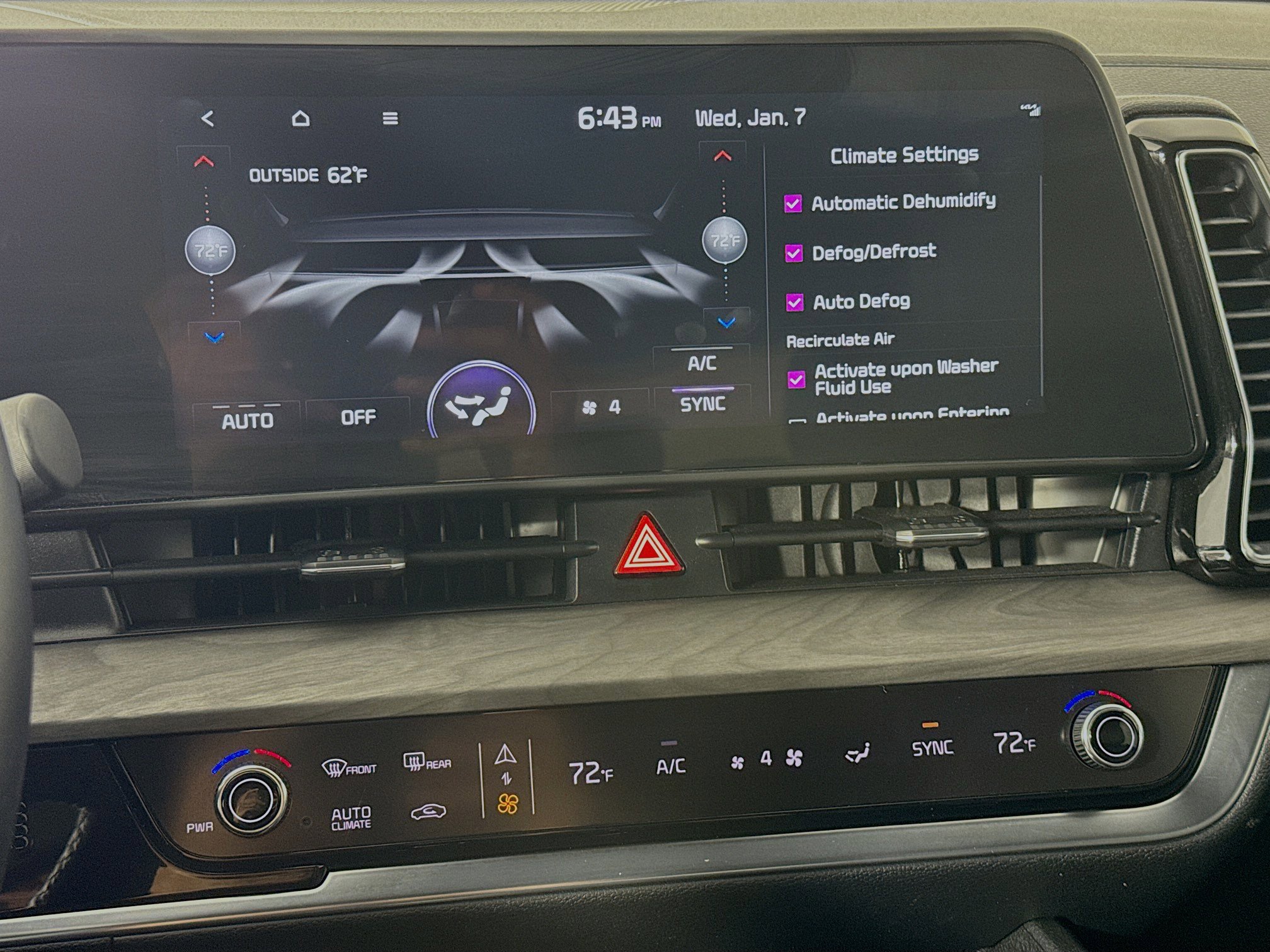 Used 2023 Kia Sportage X-Line image 16