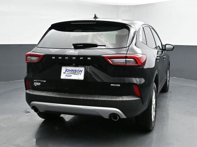 Used 2023 Ford Escape Active w/ Tech Pack #2 AWD/4WD image 10