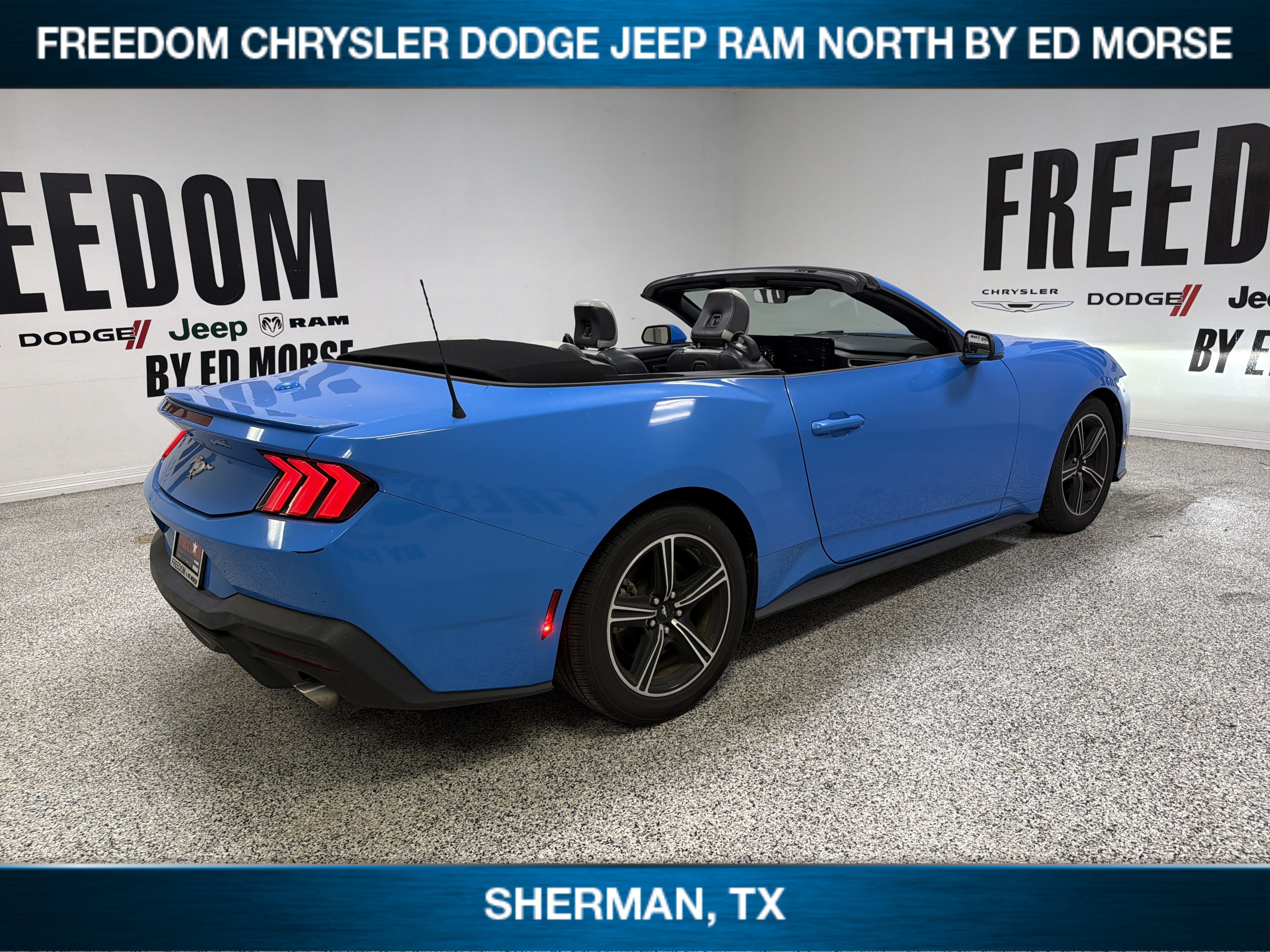 Used 2024 Ford Mustang Premium RWD image 4