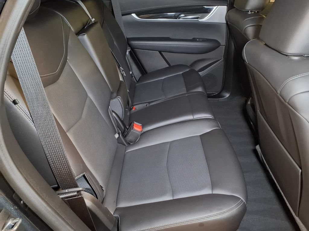 Certified 2023 Cadillac XT5 Premium Luxury FWD image 21