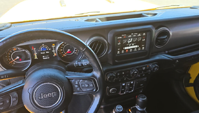 Used 2021 Jeep Wrangler Unlimited Sport AWD/4WD image 9