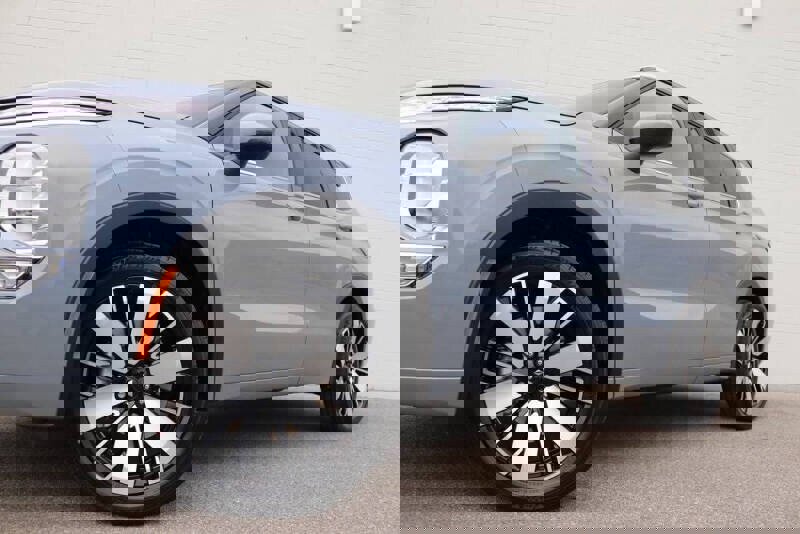 New 2025 Mitsubishi Outlander SEL image 18