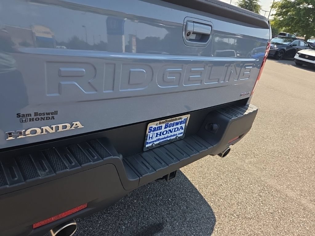 Used 2025 Honda Ridgeline Sport image 61